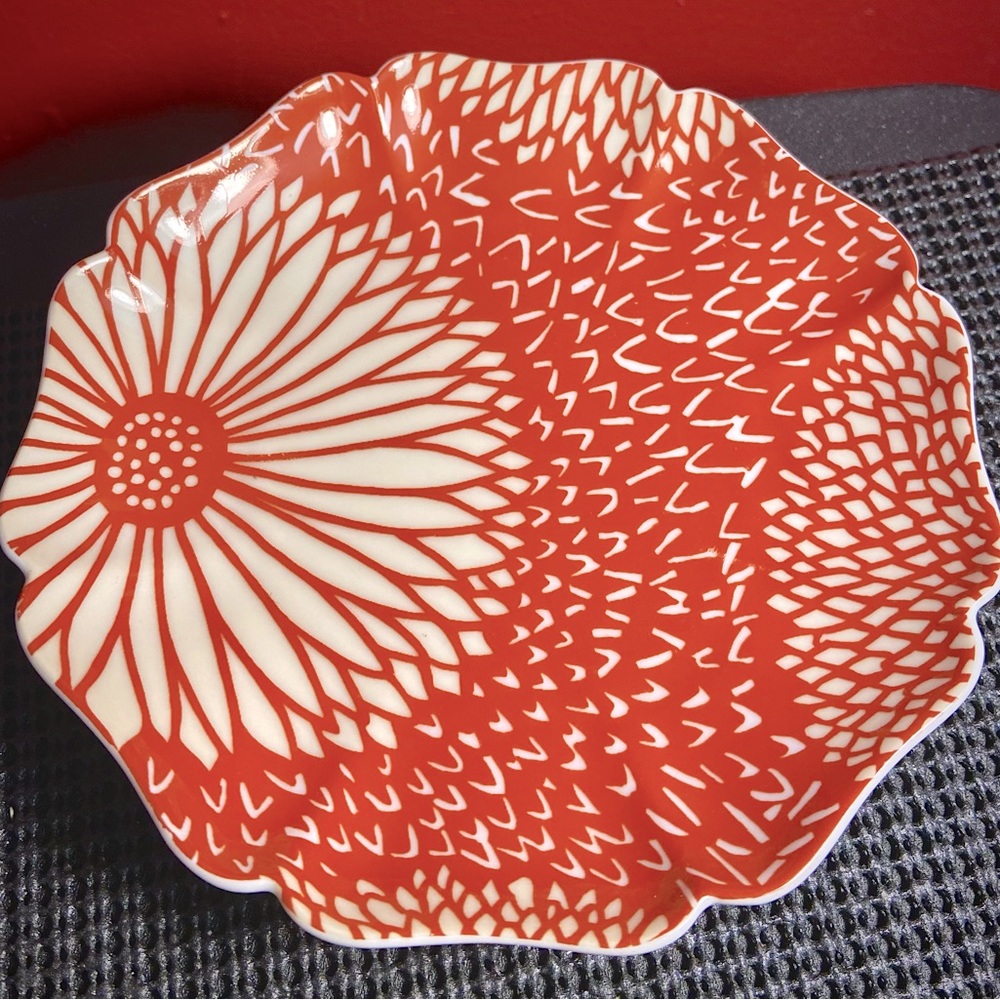 Fitz And Floyd FF Ceramic Flower Tray Wavy Mold Orange
